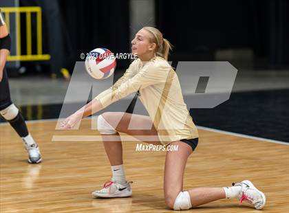 Thumbnail 3 in Davis vs. Park City (Utah Valley Invitational) photogallery.