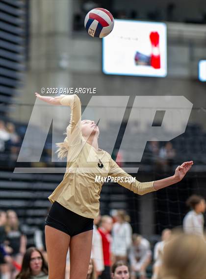 Thumbnail 1 in Davis vs. Park City (Utah Valley Invitational) photogallery.