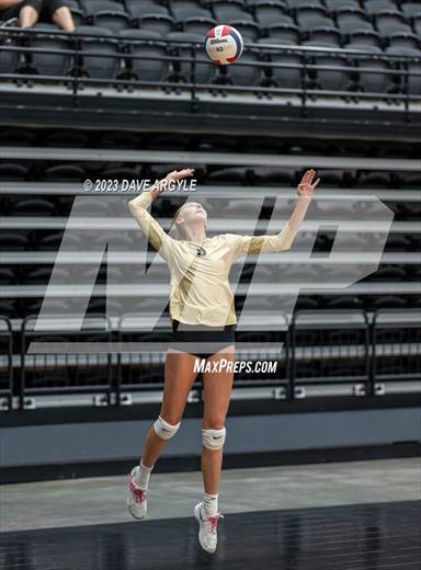 null - Photo 01