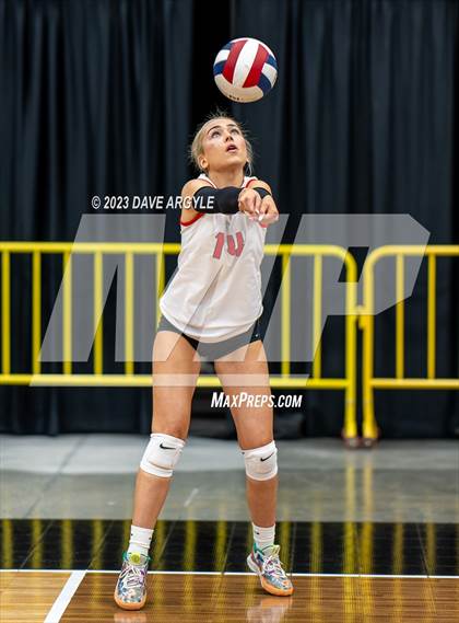 Thumbnail 2 in Davis vs. Park City (Utah Valley Invitational) photogallery.