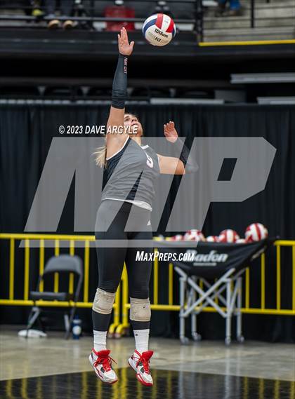Thumbnail 1 in Davis vs. Park City (Utah Valley Invitational) photogallery.