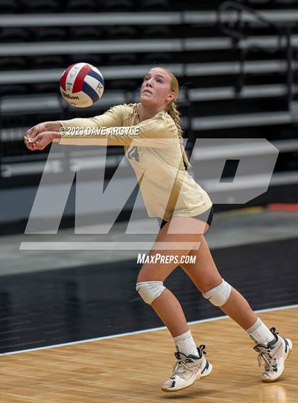 Thumbnail 3 in Davis vs. Park City (Utah Valley Invitational) photogallery.