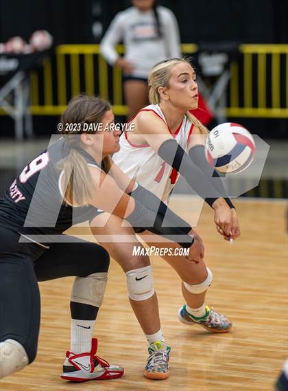 Thumbnail 2 in Davis vs. Park City (Utah Valley Invitational) photogallery.