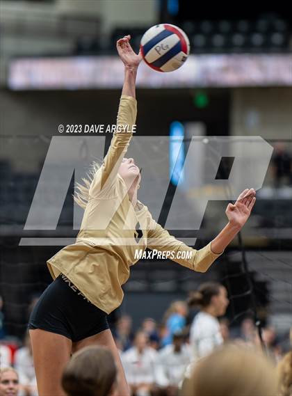 Thumbnail 2 in Davis vs. Park City (Utah Valley Invitational) photogallery.
