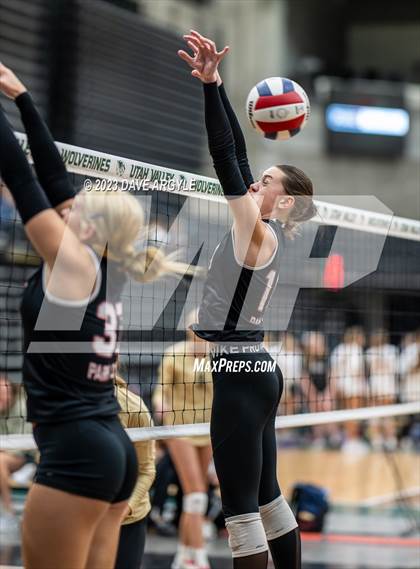 Thumbnail 1 in Davis vs. Park City (Utah Valley Invitational) photogallery.
