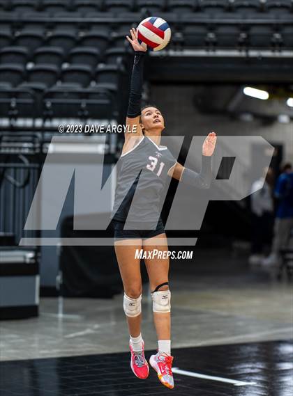Thumbnail 2 in Davis vs. Park City (Utah Valley Invitational) photogallery.