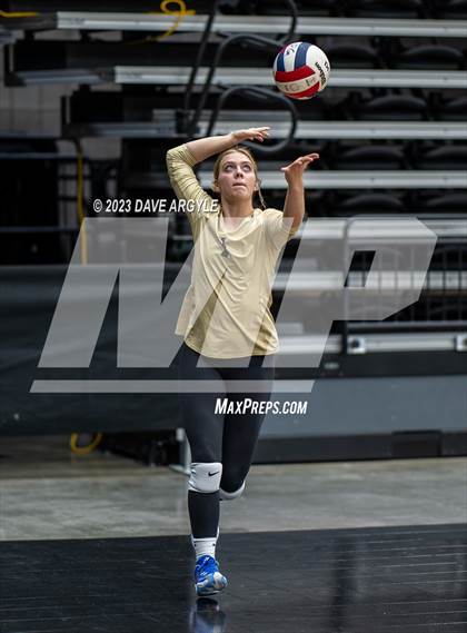 Thumbnail 1 in Davis vs. Park City (Utah Valley Invitational) photogallery.