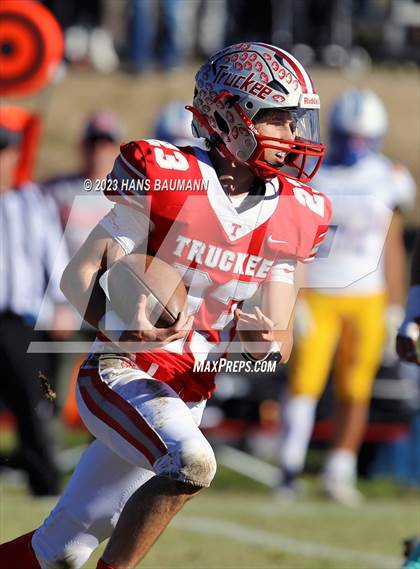 Thumbnail 1 in Moapa Valley @ Truckee (NIAA Class 3A Semifinal)  photogallery.