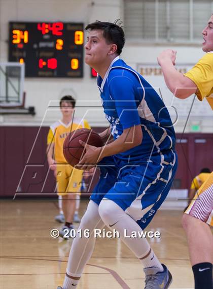 Thumbnail 2 in El Monte @ Esperanza (CIF SS 3AA Round 1 Playoff) photogallery.