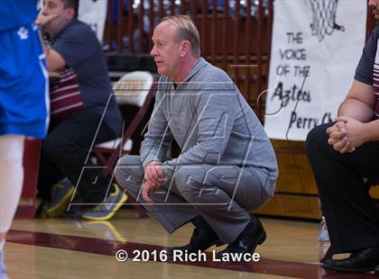 Thumbnail 2 in El Monte @ Esperanza (CIF SS 3AA Round 1 Playoff) photogallery.