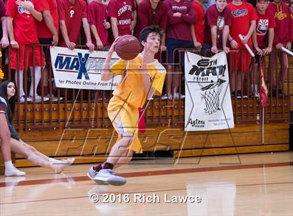 Thumbnail 1 in El Monte @ Esperanza (CIF SS 3AA Round 1 Playoff) photogallery.
