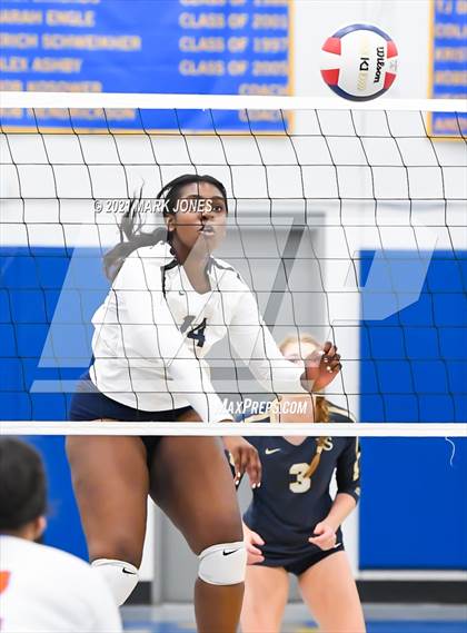 Thumbnail 3 in Rancho Solano Prep vs. Camelback (PCDS Desert Classic) photogallery.