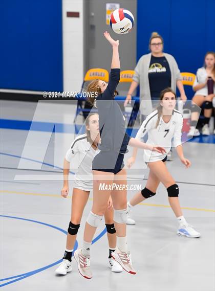 Thumbnail 1 in Rancho Solano Prep vs. Camelback (PCDS Desert Classic) photogallery.