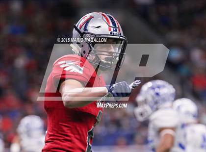 Thumbnail 3 in Veterans Memorial vs Veterans Memorial (UIL 5A Region Playoff) photogallery.