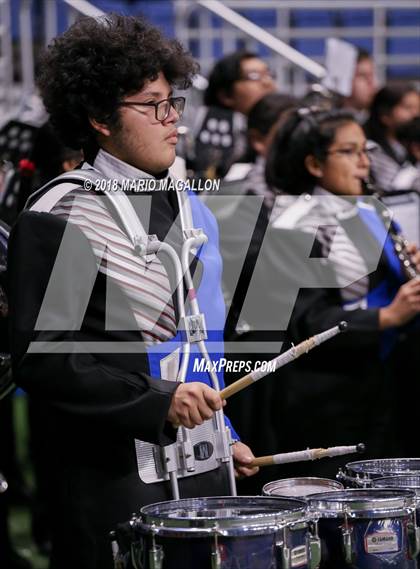 Thumbnail 3 in Veterans Memorial vs Veterans Memorial (UIL 5A Region Playoff) photogallery.