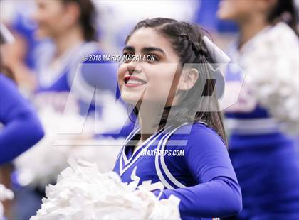 Thumbnail 3 in Veterans Memorial vs Veterans Memorial (UIL 5A Region Playoff) photogallery.