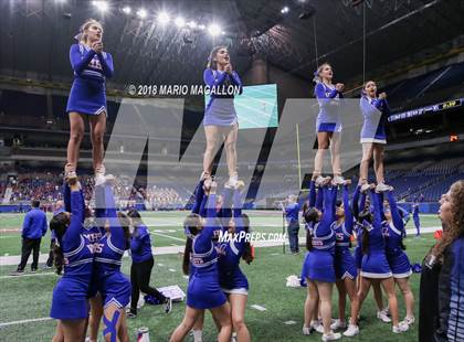 Thumbnail 3 in Veterans Memorial vs Veterans Memorial (UIL 5A Region Playoff) photogallery.