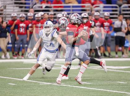 Thumbnail 1 in Veterans Memorial vs Veterans Memorial (UIL 5A Region Playoff) photogallery.