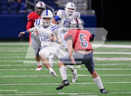 Thumbnail 2 in Veterans Memorial vs Veterans Memorial (UIL 5A Region Playoff) photogallery.
