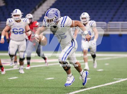 Thumbnail 3 in Veterans Memorial vs Veterans Memorial (UIL 5A Region Playoff) photogallery.