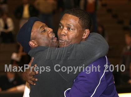 Thumbnail 1 in Hutto vs Johnson (Texas 4A Region 4 Bi-District) photogallery.