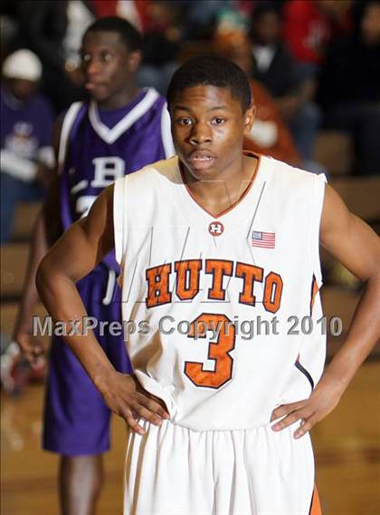 Thumbnail 2 in Hutto vs Johnson (Texas 4A Region 4 Bi-District) photogallery.