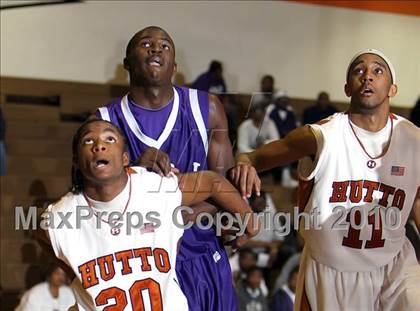 Thumbnail 1 in Hutto vs Johnson (Texas 4A Region 4 Bi-District) photogallery.