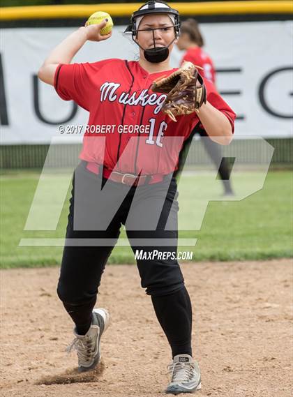 Thumbnail 2 in Arrowhead @ Muskego photogallery.