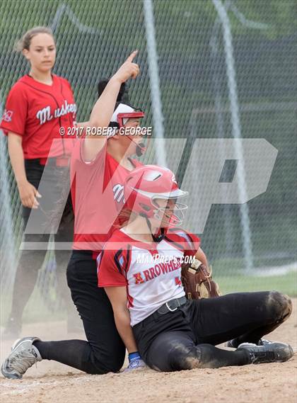Thumbnail 3 in Arrowhead @ Muskego photogallery.