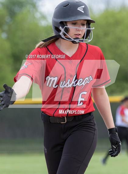 Thumbnail 1 in Arrowhead @ Muskego photogallery.