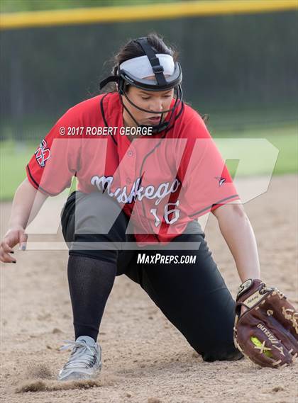 Thumbnail 3 in Arrowhead @ Muskego photogallery.