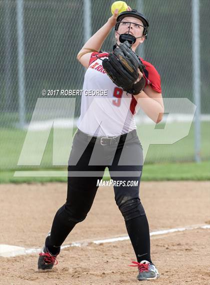 Thumbnail 3 in Arrowhead @ Muskego photogallery.