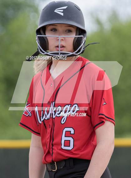 Thumbnail 3 in Arrowhead @ Muskego photogallery.