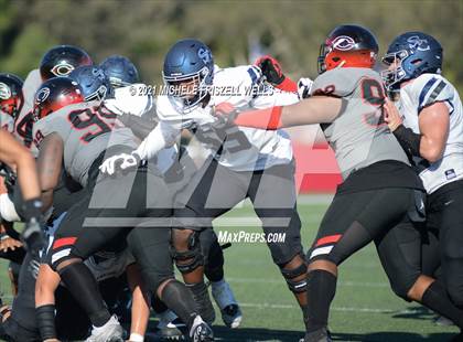 Thumbnail 1 in Centennial vs Sierra Canyon (Honor Bowl) photogallery.