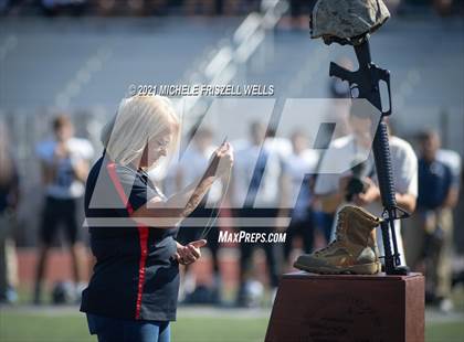 Thumbnail 1 in Centennial vs Sierra Canyon (Honor Bowl) photogallery.