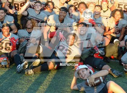 Thumbnail 1 in Centennial vs Sierra Canyon (Honor Bowl) photogallery.