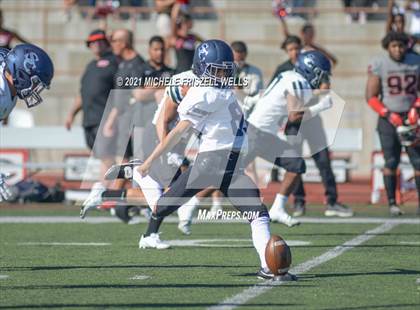 Thumbnail 3 in Centennial vs Sierra Canyon (Honor Bowl) photogallery.