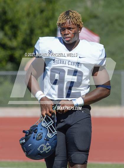 Thumbnail 1 in Centennial vs Sierra Canyon (Honor Bowl) photogallery.