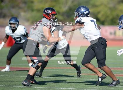 Thumbnail 2 in Centennial vs Sierra Canyon (Honor Bowl) photogallery.