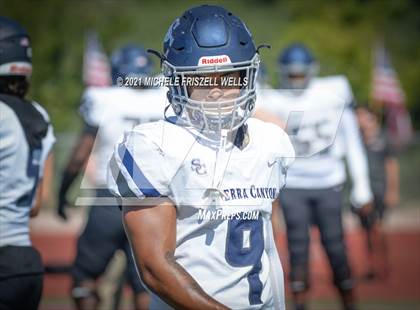 Thumbnail 3 in Centennial vs Sierra Canyon (Honor Bowl) photogallery.