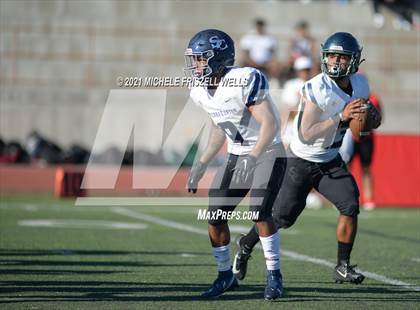 Thumbnail 1 in Centennial vs Sierra Canyon (Honor Bowl) photogallery.
