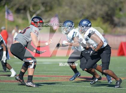 Thumbnail 2 in Centennial vs Sierra Canyon (Honor Bowl) photogallery.