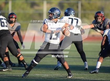 Thumbnail 1 in Centennial vs Sierra Canyon (Honor Bowl) photogallery.