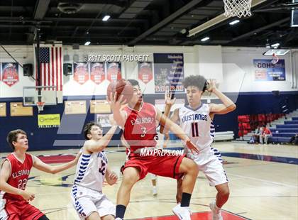 Thumbnail 3 in JV: Elsinore vs. Roosevelt photogallery.