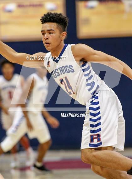Thumbnail 1 in Elsinore vs. Roosevelt photogallery.