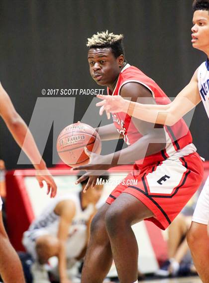 Thumbnail 2 in Elsinore vs. Roosevelt photogallery.