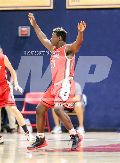 Thumbnail 2 in Elsinore vs. Roosevelt photogallery.