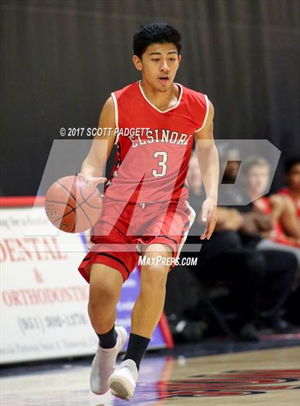 Thumbnail 1 in Elsinore vs. Roosevelt photogallery.