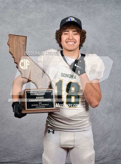 Thumbnail 1 in Sonora (CIF State Div. 4-A Awards) photogallery.