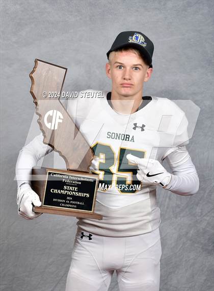 Thumbnail 1 in Sonora (CIF State Div. 4-A Awards) photogallery.